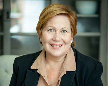 Mimi Rupp is a well-know female entrepreneur and founder of Stone Etc. in Nelson Mandela Bay